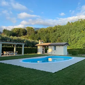  Villa Lena